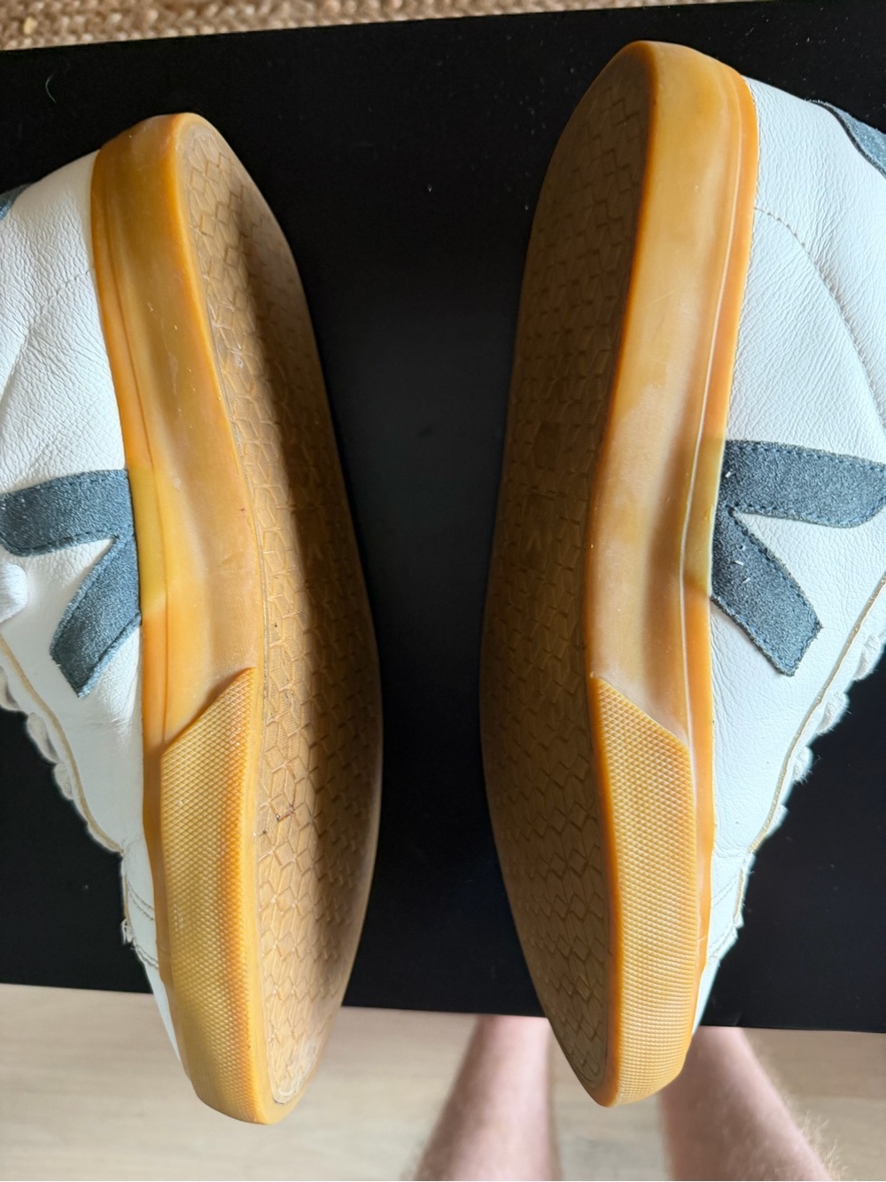 VEJA Campo White Leather Gray Suede Gum Sole Sneakers Men’s US 9 EU 42 - Picture 4 of 5